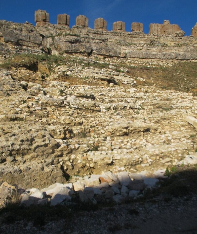Θέατρο Νικόπολης, το κοίλο των θεατών